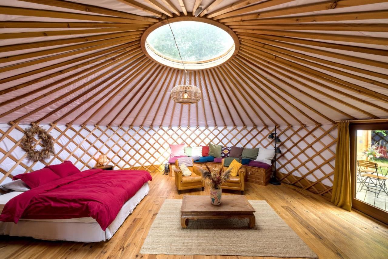 Luxury tent La Yourte De La Ferme Froidefontaine Havelange